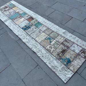 Alfombra Turca de 2.4x9.1 pies, Alfombra Vintage, Alfombra de Lana Sólida Azul y Blanca - Product Image 4