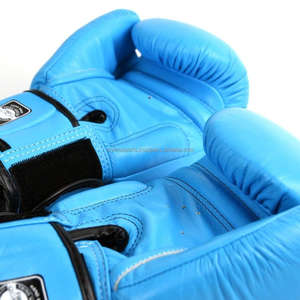 Guantes de MMA de Alta Calidad con Logotipo Personalizado, Cuero Genuino, para Entrenamiento de Muay Thai, Cierre Impermeable, Tallas para Adultos 8oz 16oz - Product Image 6