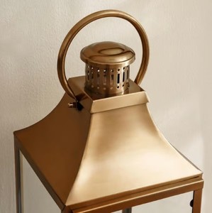 Farol de Vidrio Metálico con Acabado Dorado Premium, Elegante Portavelas para Decoración del Hogar, Ambiente Festivo y Regalos - Product Image 2