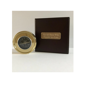 Brújula magnética de latón de diseño clásico, brújula de bolsillo de navegación para acampada, senderismo y turismo - Product Image 6