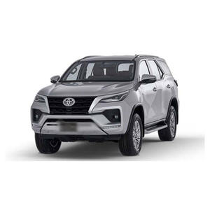 SUV d'occasion 2.7, 4 places, TRD, parfaitement fonctionnel, garantie 1 an, boîte automatique, conduite à droite, électrique, R17, turbo, cuir - Product Image 1