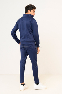 Conjunto Deportivo para Hombre, Chándal Ajustado con Logotipo Personalizado, Felpa Técnica con Costuras Laterales, Chándal Deportivo de Felpa Técnica - Product Image 4