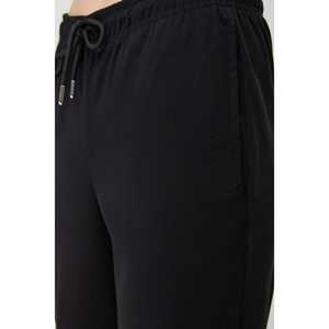 Pantalon de survêtement noir à jambes larges pour l'extérieur - Product Image 4