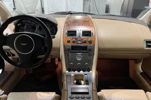 2005 A-<b>s</b>-t-o-n Ma-rt-in D-B-<b>9</b> Coupe RWD V12 Automatic 6-Speed - Product Image 4