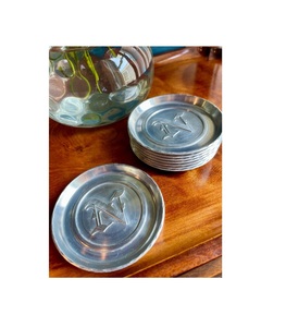 Posavasos de metal con patrón de corte intrincado que agrega un toque étnico real artístico a la exhibición de presentación de la decoración de la barra del comedor de la cocina - Product Image 4