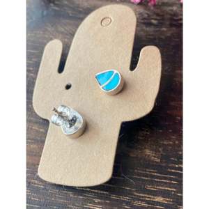 Pendientes Navajo Hechos a Mano con Turquesa y Plata de Ley Incrustada en Forma de Gota de Agua - Product Image 5
