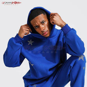 Ropa de calle con estilo para hombre, chándal de invierno a la moda con chaqueta con capucha y cremallera, pantalones a juego con detalles de diamantes de imitación - Product Image 4