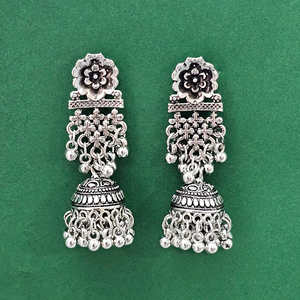 Venta al por mayor, el Jhumki más vendido con revestimiento oxidado - Product Image 1