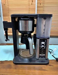 Máquinas de Café Espresso Americanas Semiautomáticas y Automáticas Comerciales de 1 a 3 Grupos para un Servicio de Café de Alto Rendimiento - Product Image 5