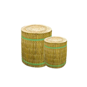 Tapis en jonc écologique et durable pour une utilisation extérieure à long terme et pour fournir une couche protectrice naturelle pour le sol et les zones de sol - Product Image 1