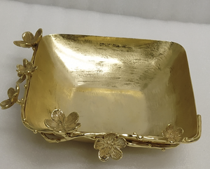 Plateau de service unique en laiton et acier pour la maison hôtel Restaurant vaisselle forme carrée couleur or fleur Design plateau de service et plat - Product Image 3