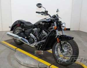 NOUVEAU 2026 Indian Scout Classic Noir Métallique Nouvelles Motos Cruiser - Product Image 1