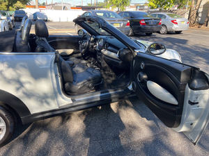 MINI Cooper Roadster S 2013 USADO EN BUEN ESTADO, TRACCIÓN DELANTERA, VOLANTE A LA IZQUIERDA, 5 ASIENTOS, 50001-75000 Millas, Euro IV - Product Image 6