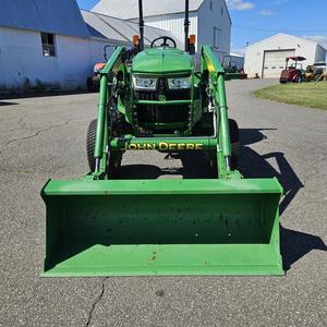 Tracteur agricole 4x4 Johnny Deeree 4052M 50 CV 2016 avec roulement et pompe - Product Image 2