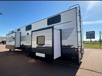 Nouvelle Conception 2026 : Caravane Tout-Terrain avec Module Coulissant et Espace Extensible