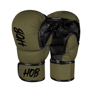 Garde de boxe Mma personnalisé de qualité supérieure Conception de logo personnalisé Gants de karaté Entraînement aux arts martiaux Mitaines d'entraînement de karaté approuvées - Product Image 6