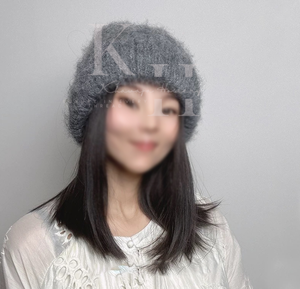 Gorro de lana de invierno Unisex a la moda de lujo, gorros de punto personalizados con forro suave y ajuste cómodo, ropa de invierno cálida - Product Image 6