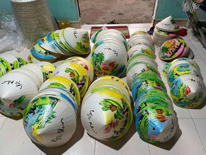 Sombrero cónico de bambú vietnamita tradicional para adultos/paisaje personalizado como petición - Product Image 6