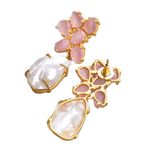 ต่างหูทองเหลืองหยดน้ำจืดทำด้วยมืองานประดิษฐ์กึ่งมีค่าเนื้อทองเหลืองเคลือบผิวไม่ก่อให้เกิดอาการแพ้สวมใส่ได้อย่างปลอดภัยชุบทอง - Product Image 4