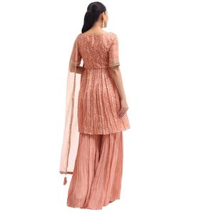 Ensemble Kurta Sharara plissé brodé pêche avec Dupatta pour réception de mariage fête et tenue traditionnelle - Product Image 5