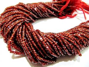 ลูกปัดทรงรอนเดลล์ทรงเหลี่ยมเพชรพลอยสีแดงคุณภาพสูง ขนาด 3 มม. ความยาว 13 นิ้ว ประดับอัญมณ์ 100% จากอัญมณีธรรมชาติ - Product Image 4