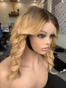 Perruques bouclées en cheveux vierges Remy vietnamiens BLONDE Mix Ombre, trame simple, de 8 à 30 pouces - Product Image 2