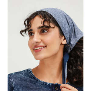 Bufanda triangular para mujer - Product Image 3