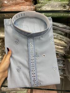 Seda de rayón de diseñador con bordado de lentejuelas Kurta Pijama exportador mundial y proveedor de Surat a la tarifa más baja - Product Image 5