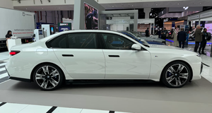 Titre de propriété propre utilisé pour la BMW Série 5 590 berline - Product Image 2