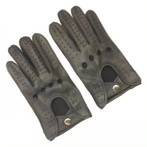 Gants de conducteur en cuir de vachette de qualité supérieure personnalisés en gros/Gants de conduite unisexes ajustés à la mode nouveau style vente à chaud - Product Image 3