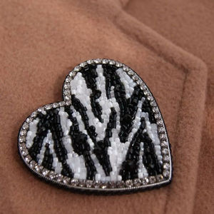 Hummingbird Beaded Brooch Pin with Green Sequins and Bead Embroidery Elegant Bird Lapel Accessory for Jackets Bags <b>Dresses</b> - Product Image 1