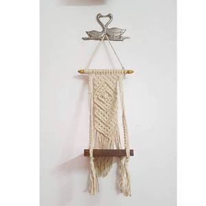 Estante colgante de macramé sostenible al por mayor, estante de madera flotante individual para decoración del hogar, material de tela para Año Nuevo - Product Image 2