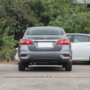 Voitures d'occasion berlines hybrides essence haute performance à prix abordable 2024, en stock, très demandées, sièges en cuir, toit ouvrant panoramique - Product Image 5