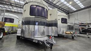 New TrailTrekker 2-Horse Straight Load Float 2HSL-3275 Steel Horse <b>Trailer</b> with 2 Axles for Container Use - Product Image 2