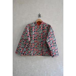 Chaqueta Acolchada Reversible con Estampado Floral, Tejido Ecológico Hecho a Mano, Cierre de Botones, Manga Larga, Abrigo Cálido para Invierno - Product Image 1