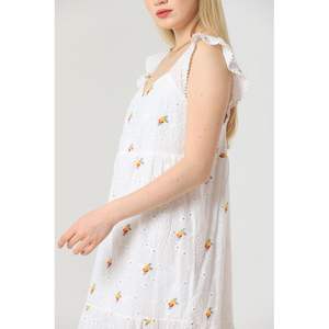 เดรสลำลองคอวีทรงรูชลายดอกไม้สีเหลือง ผลิตภัณฑ์ขายส่ง Topshow - Product Image 1