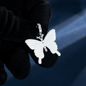 Pendentif en alliage plaqué or pour homme, style hip-hop, serti de diamants, personnalisé et élégant - Product Image 4