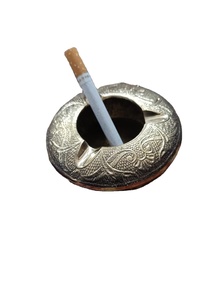 ที่เขี่ยบุหรี่ทรงกลมทำด้วยมือทำจากทองเหลืองโบราณไฟแช็คโลหะปรับขนาดได้อุปกรณ์การสูบบุหรี่ - Product Image 6