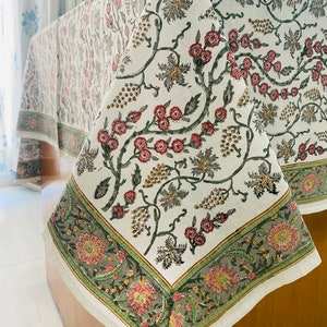 สีชมพูปะการังอ่อน, สีเขียวฮันเตอร์