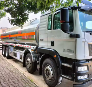 Nouveaux camions citernes à carburant diesel 5000L manuels-Qualité industrielle et bricolage OEM/ODM personnalisable 4x2/4x4/6x6/8x4 roues motrices - Product Image 2