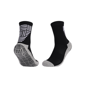 Chaussettes en silicone de haute qualité, faites sur mesure pour hommes, chaussettes de sport antidérapantes, fournisseur OEM ODM - Product Image 3