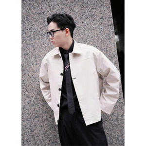 Veste kaki de luxe. Bouton en métal de forme carrée, style coréen, coupe-vent et anti-rides, laine/polyester - Product Image 3