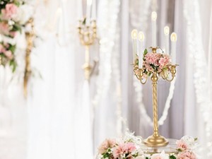 Candelabros de metal de primera calidad, centro de mesa con 5 portavelas, elegante acabado plateado, ideal para fiestas de bodas - Product Image 2