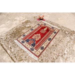 Most Selling Modern Floral Wool Silk Prayer <b>Mat</b> for Home Use Washable and Durable - Product Image 5
