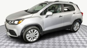 Chevrolet Trax 2020 avec toit ouvrant panoramique Sièges en cuir Direction gauche bien utilisée - Product Image 3