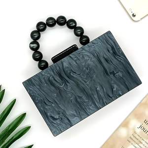 กระเป๋าคลัทช์ทำด้วยมือหรูหราสไตล์นางฟ้าที่สง่างามกระเป๋าคลัทช์เรซิ่นออกแบบศิลปะที่กำหนดเองสำหรับสวมใส่ตอนเย็นงานฝีมือเรซิ่น - Product Image 5