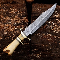 Couteau de camping Bowie artisanal en acier Damas avec bord lisse, manche en corne de cerf, léger, durable, garantie 1 an, étui inclus