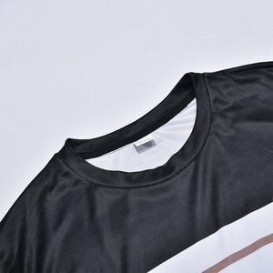 Ensemble short pour homme Vêtements d'été Ensembles de jogging pour homme Manches courtes avec short Ensembles d'été en coton pour homme - Product Image 3