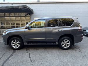 LEXUS GX 460 2018, 4x4, Volante a la Izquierda - Product Image 2