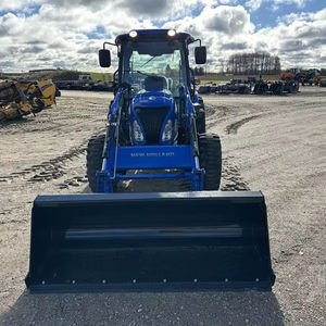 2025 BOOMER 55 | Tractor agrícola New-Holland original de calidad superior disponible para la venta - Product Image 1